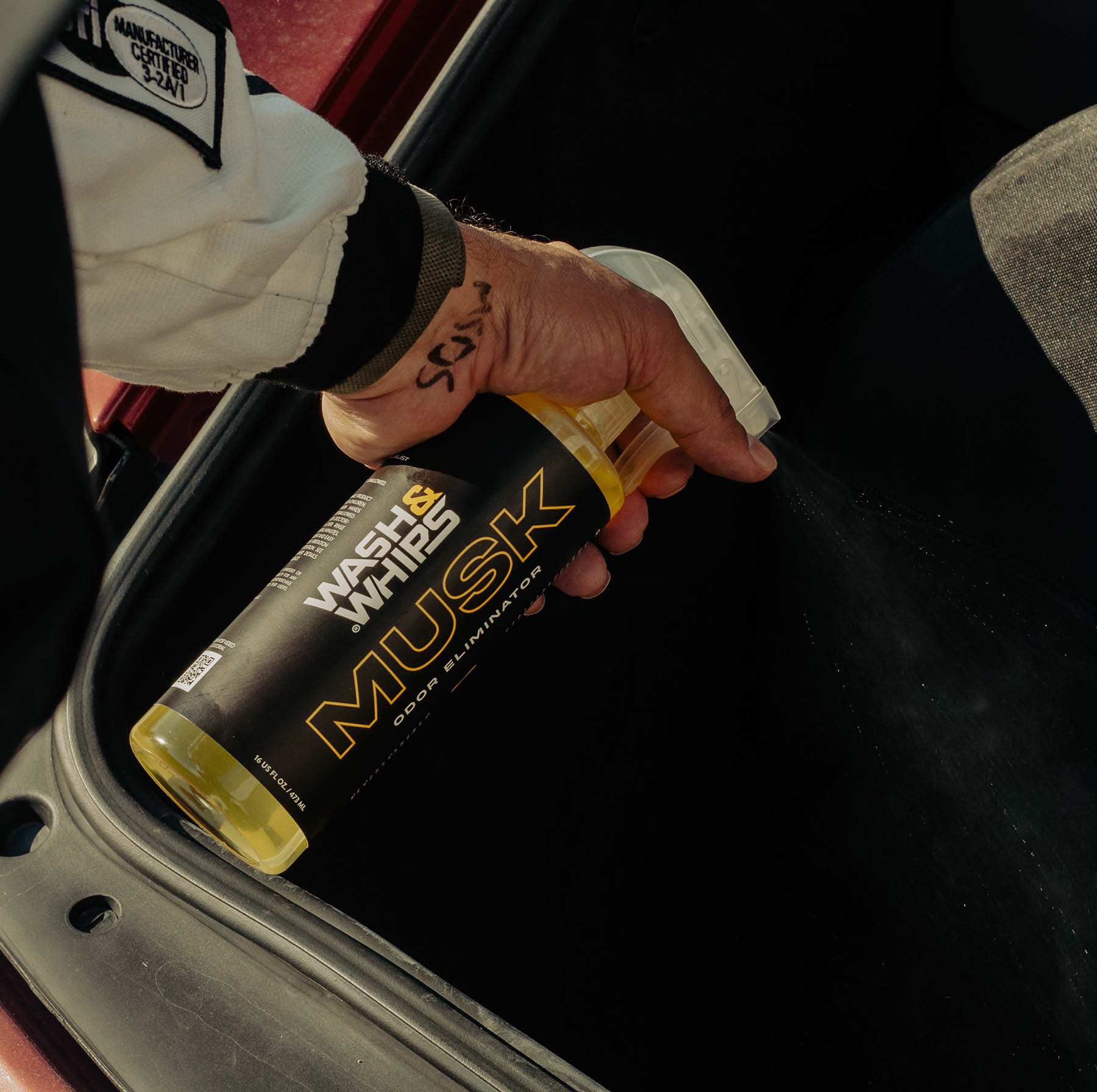 WASH&WHIPS Musk Odor Eliminator 